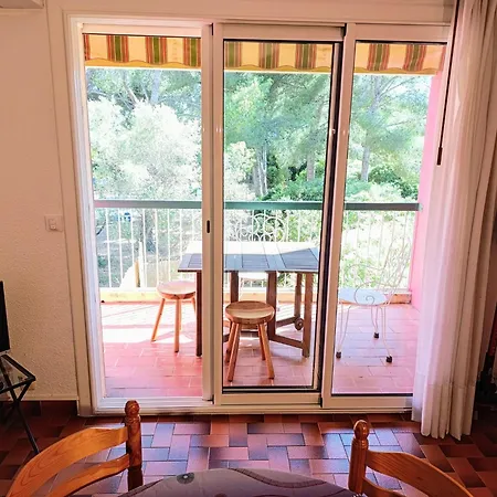 公寓 Coquet Avec Piscine A 200m De La *